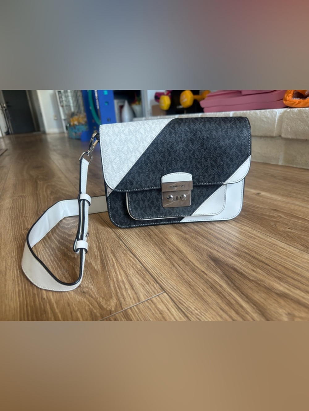 RARE Michael Kors Sloan Editor Logo Shoulder Bag